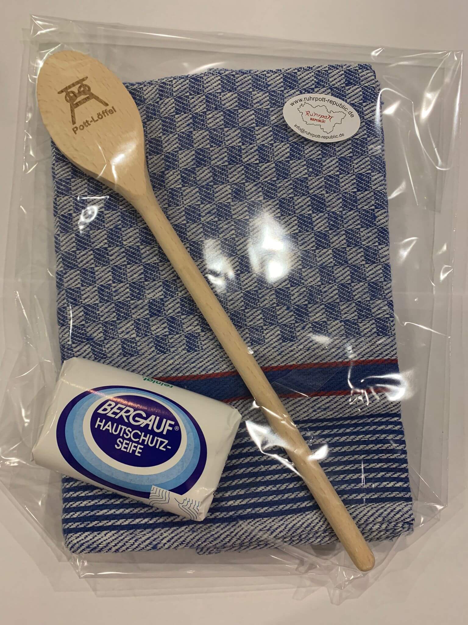 Pottlöffel, Oma Ännes Kochlöffel, Grubentuch und Seife